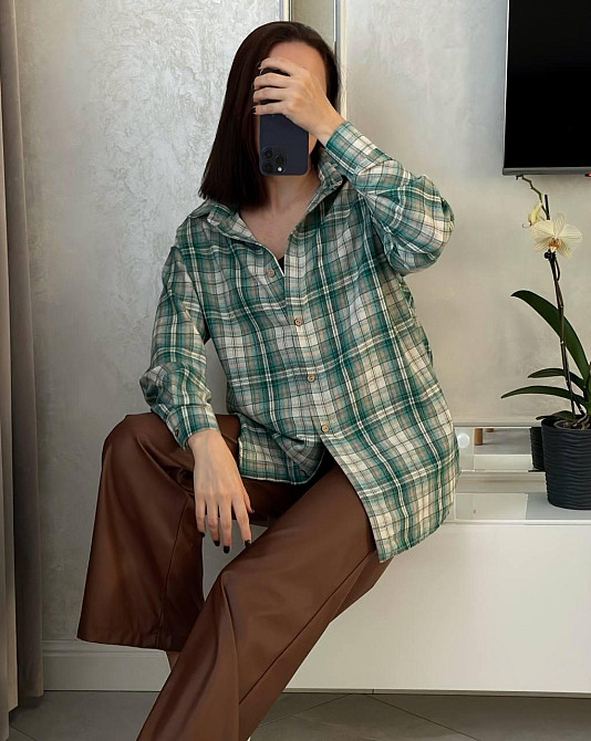 Женская повседневная рубашка в клетку на пуговицах Зелёный, 42/46 Одесса - изображение 5