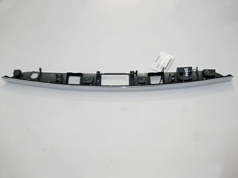 Mercedes-Benz  A2047400793 Хром накладка кришки багажника C-Class W204 Одеса - фото 1