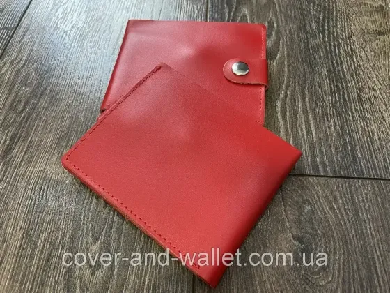 Тонкий кожаный женский мини кошелёк красного цвета ST Leather Киев