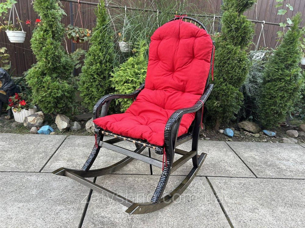 Крісло качалка чорна з червоною накидкою Київ - фото 4