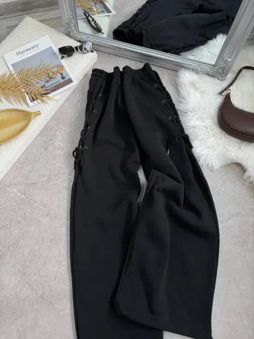 Теплые женские спортивные штаны оверсайз на флисе со шнуровкой по бокам снизу на затяжках Харьков - изображение 7