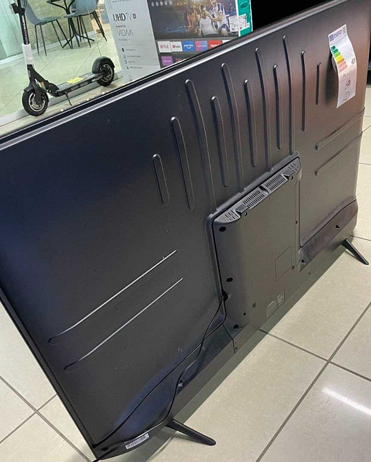 Телевизор Безрамный: 58