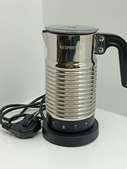 Капучинатор, спінювач молока Nespresso Aeroccino 4 ( товар вживаний) Луцьк - фото 1