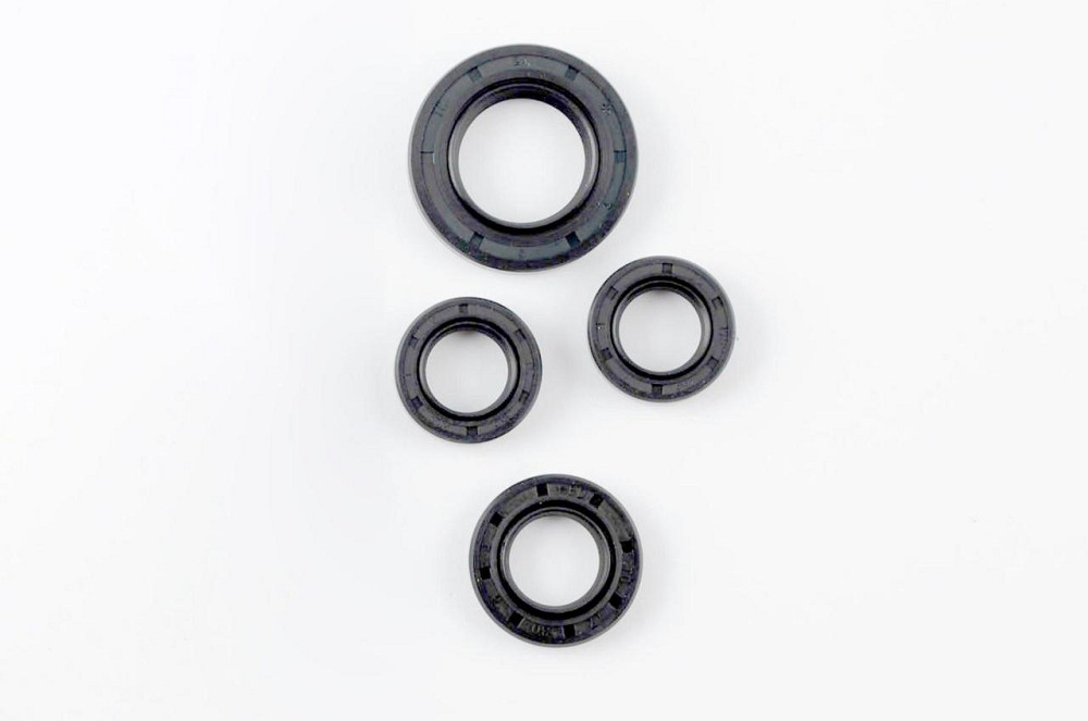 Сальники (набор) Honda DIO AF18, TACT AF16 4шт (15.5*25.5*7.0 x2, 17*30*6, 24*40*7) Мукачево - изображение 1