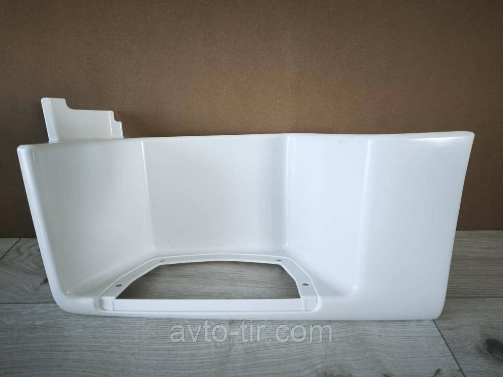 Підніжка кабіни нижня ліва MAN TGX / TGA / TGS (Біла) 81615100751 81615100801 Луцьк - фото 1