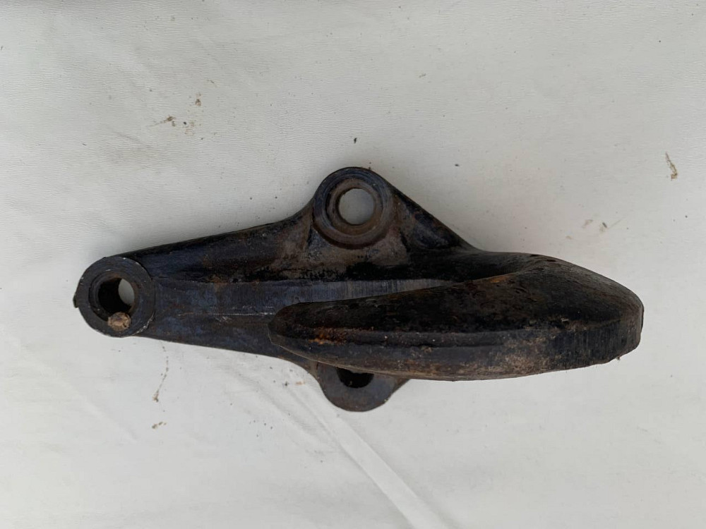 Крюк буксировочный ЗИЛ-130. 130-2806016. Харьков - изображение 1