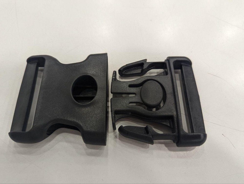 Фастекс 50 мм центральний 2М чорний Днепр - изображение 1