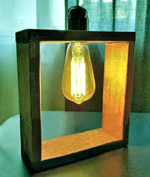 Светильник настенный 