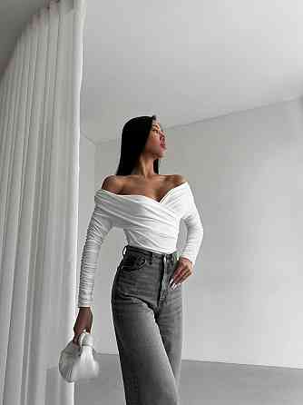 Женский романтичный боди с открытыми плечами трикотаж масло Молочный Одесса