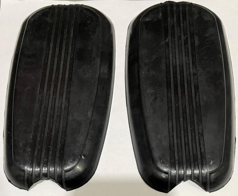 Накладки бака УРАЛ (пара) (резина) (черные) I Мукачево - изображение 1