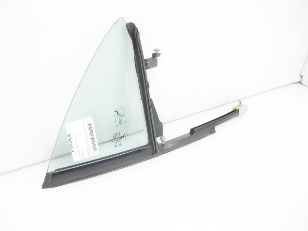 Mercedes-Benz  A1177300218 Глуха кватирка задніх правих дверей CLA C117 Одесса - изображение 3