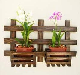 Полка настенная для цветов 