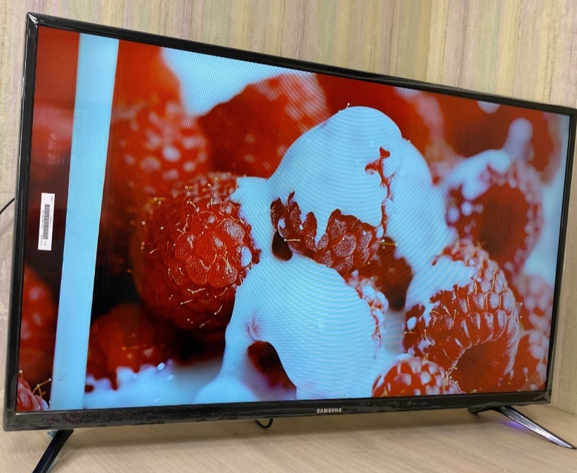 Телевизор: Samsung 45