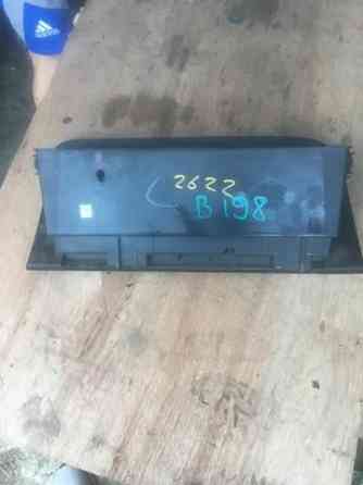 1RQ77TRM Бардачок Journey12-. 3.6l Коломыя