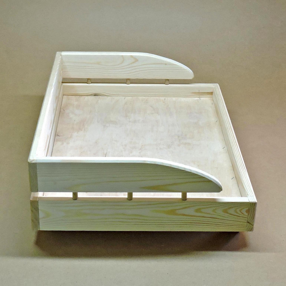 Лежак деревянный для собаки 