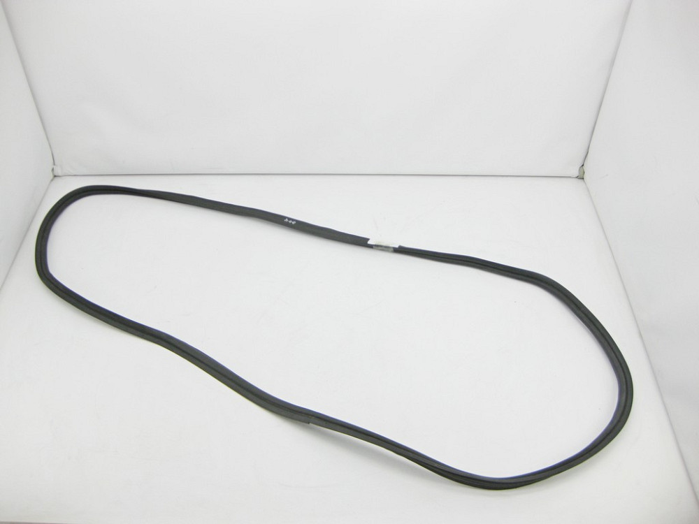 Mercedes-Benz  A2047500298 Ущільнювальна гумка кришки багажника C-Class W204 Одесса - изображение 2