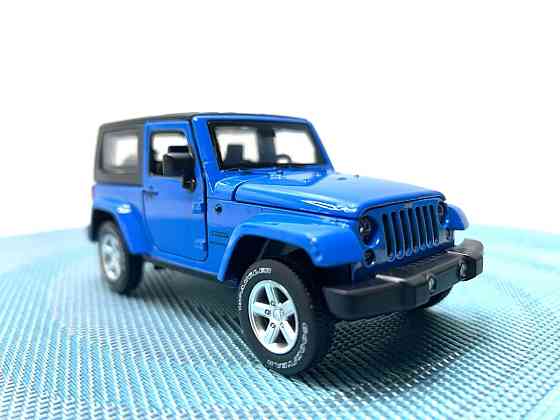 Машина металева Автопром Jeep Wrangler світло звук відчиняються двері капот 1:32 Синя (68331) Чернігів