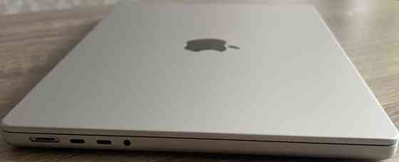 Ноутбук MacBook Pro 14 Pro 2021 M1 Pro 16/512Gb. Харків