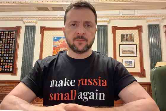 Футболка як у Зеленського "make russia small again" зробимо росію маленькою знову Чернівці