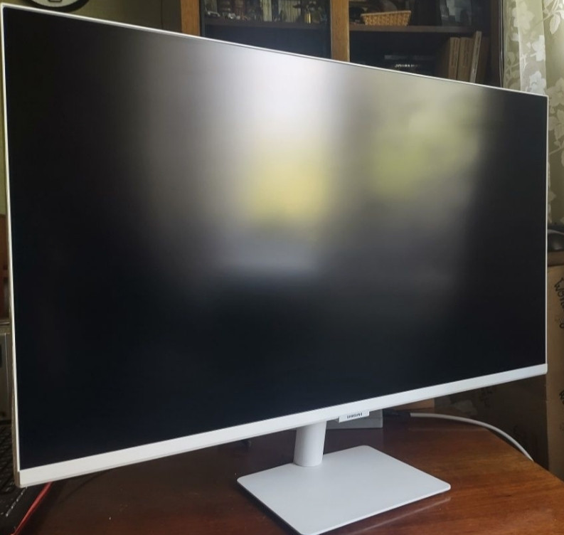 Монітор — смарт Samsung M7 S32BM703 (32," 4K, HDR10, OC Tizen) Харків - фото 5