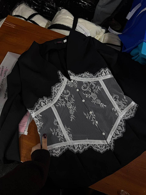 Жіночий піджак з мереживним гіпюром Одеса - фото 3