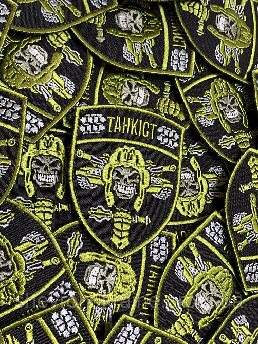 Шеврон танкист (Форма щит. На липучке) Размер 9x7см Киев - изображение 3