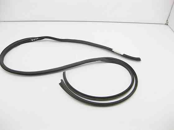 Mercedes-Benz  A2206904098 Ущільнювач над правими дверима long S-Class W220 Одеса