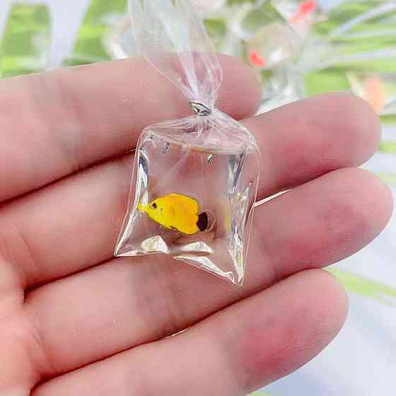 Серьги для детей Рыбки из эпоксидной смолы 27 на 23 мм желтый Киев