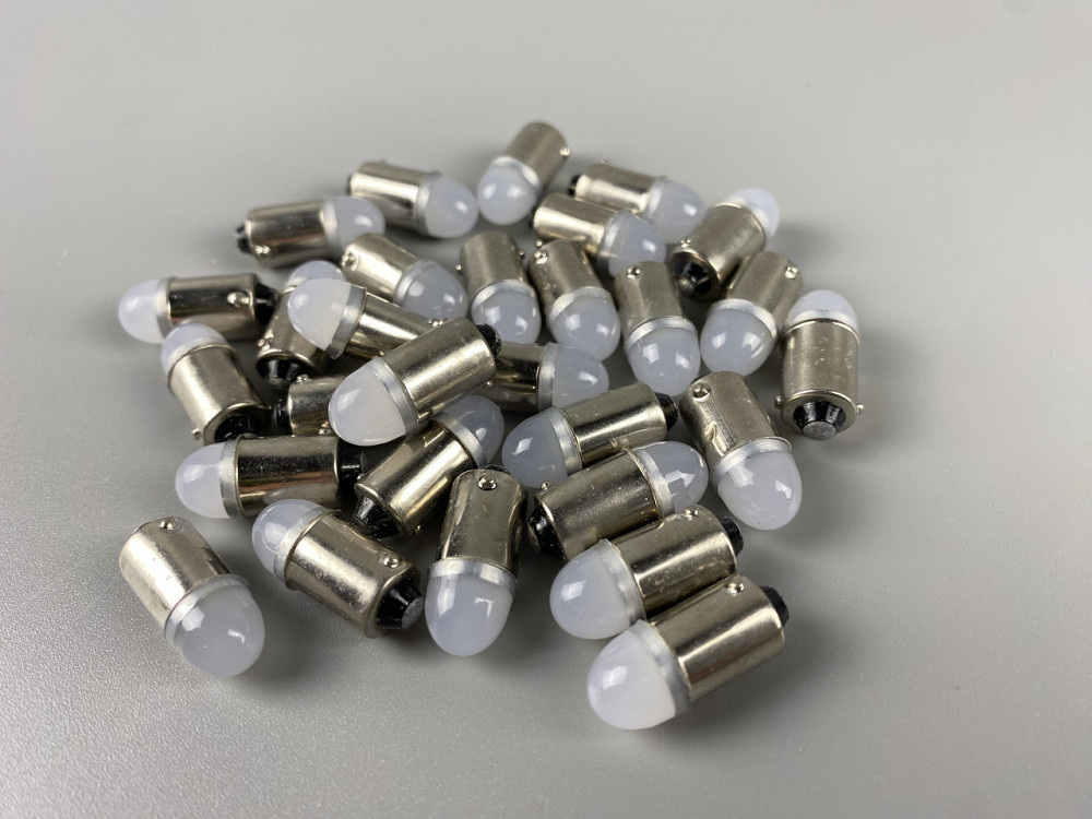 Лампа LED габаритних вогнів панелі приладів 12V цоколь BA9S додаткове автомобільне освітлення Мукачево - фото 3