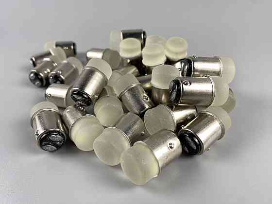 Автомобільна лампа LED стоп-сигнал покажчик повороту 12V 2-ух контактний цоколь 1157 BAY15d Мукачево