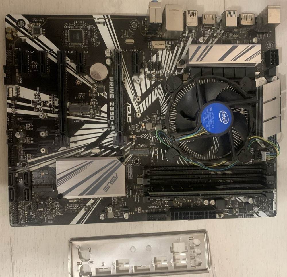 Материнская Плата ASUS Z390-P . Киев - изображение 1