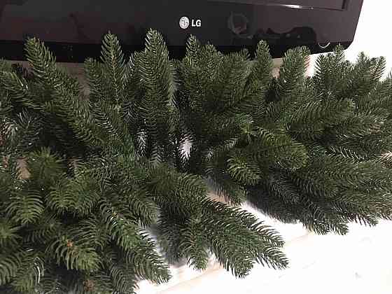 Гирлянда из хвои Премиум 2 м литая (Зеленая) Винница