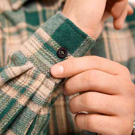 Сорочка в клітинку зелена. Чоловіча сорочка Pobedov Tartan в клітинку Київ