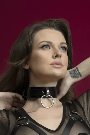 Чокер широкий з кільцем для повідця Feral Feelings - Collar чорний, натуральна шкіра Львів