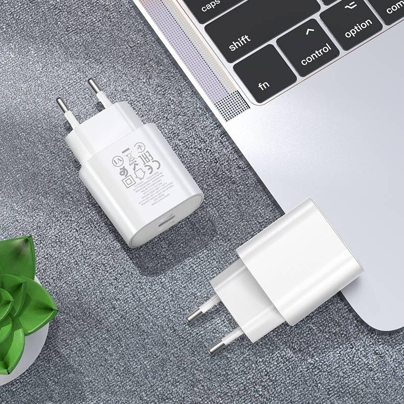 Мережевий зарядний пристрій з кабелем HOCO N22 Jetta PD25W charger set (Type-C to iP)(EU) White Одеса - фото 8