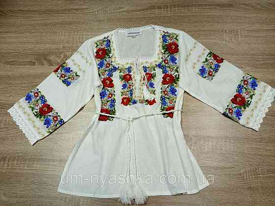 Жіноча лляна вишиванка 