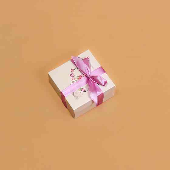 Подарунок на день народження дівчині №65 Солодкі подарунки для сестри, мами, колег. Одеса