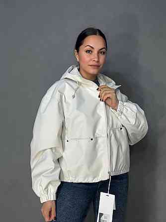 Куртка жіноча YZY 30046 вітрівка оверсайз з капюшоном one size, молочний, one size Київ