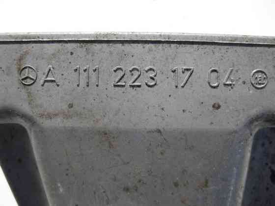 Mercedes-Benz  A1112231704 Кронштейн опори двигуна правий M111 R4 2.0 2.3 kompressor C-Class W203 Одесса