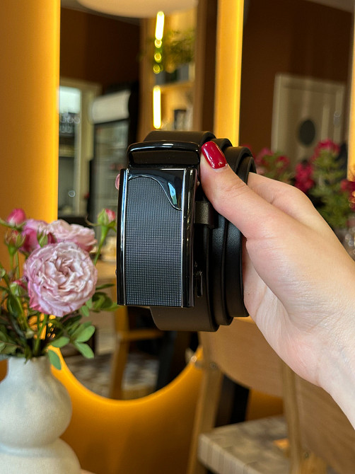 Мужской кожаный ремень с пряжкой автомат 8490 Каменское - изображение 8