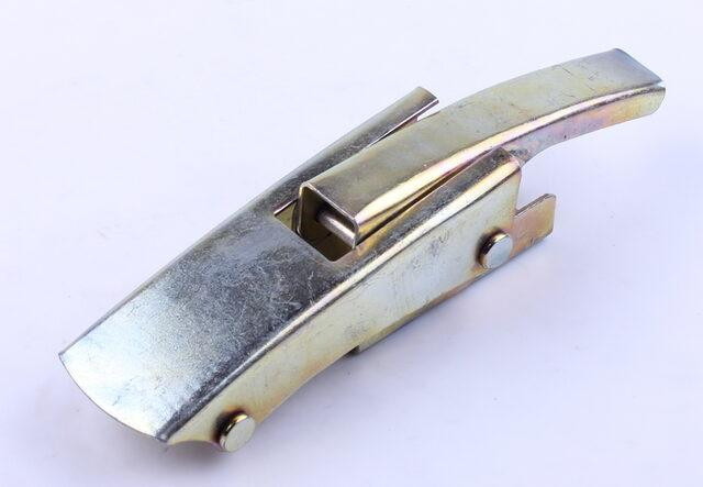 Замок капота Мототрактор Мукачево - изображение 1