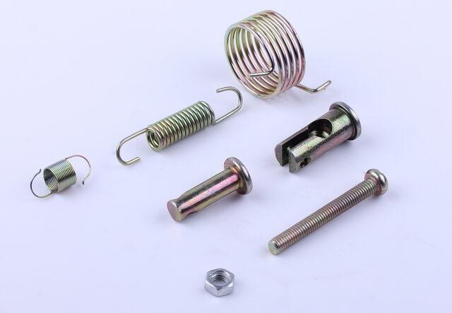 Пружины механизма дроельной заслонки, 7 шт. - мотоблок 186F Мукачево - изображение 1