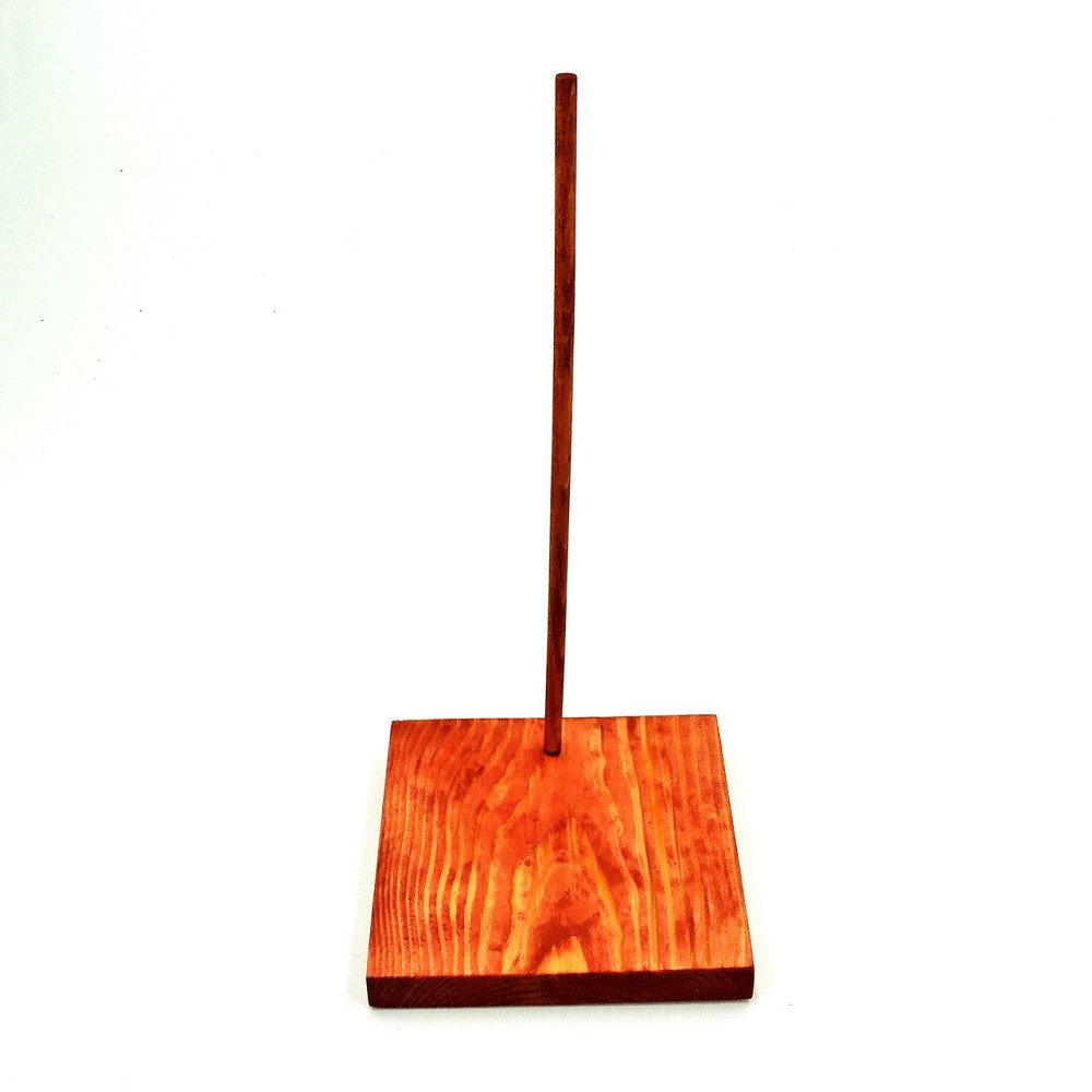 Подставка для кукол 