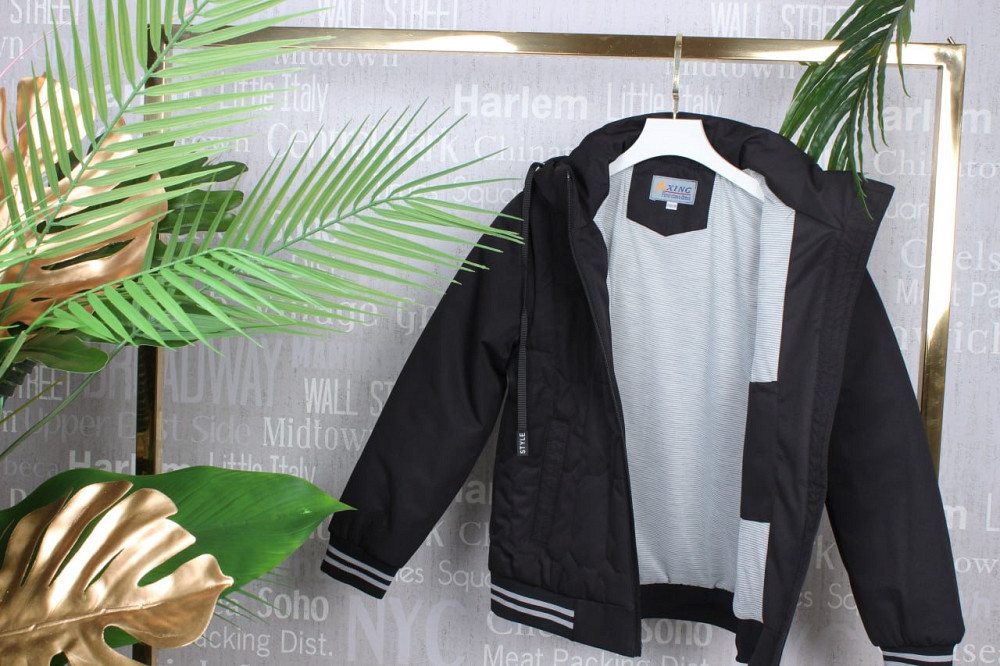 Демисезонная черная куртка бомбер под резинку для мальчика подростка 140,146,152 Николаев - изображение 2