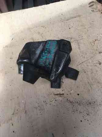 05090605AA Кронштейн опоры (подушки) коробки передач Journey12-. 3.6l Коломыя