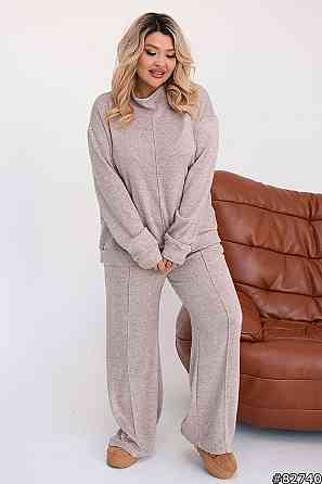 Жіночий костюм із двосторонньої ангори пудра, 58-60 Одеса