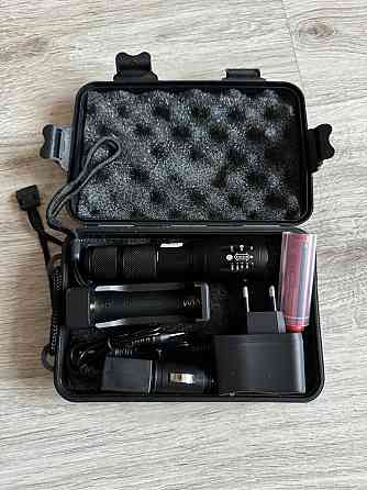 Перезаряжаемый светодиодный фонарь-прожектор с зумом Киев