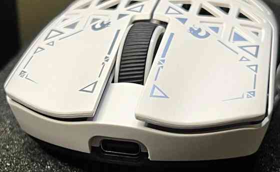 NEW‼️Mambasnake M5 Ultra White игровая мышка из карбона PAW3950MAX‼️ Харків