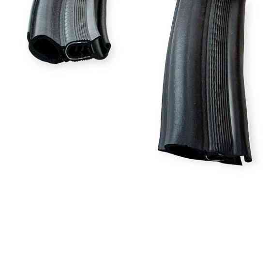 Уплотнитель 2110, 2111, 2112 (погонный метр) багажника Мукачево