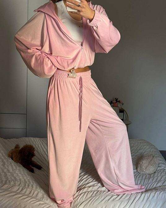 Жіночий стильний костюм оверсайз: кофта та штани турецький велюр спорт Барбі Одеса - фото 1